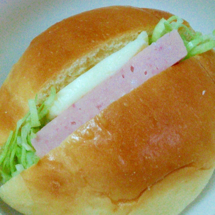 簡単 スパムとチーズのロールパンサンドイッチ レシピ 作り方 By みずたまsweet 楽天レシピ 簡単 スパムとチーズのロールパンサンドイッチ レシピ 作り方 By みずたまsweet 楽天レシピ